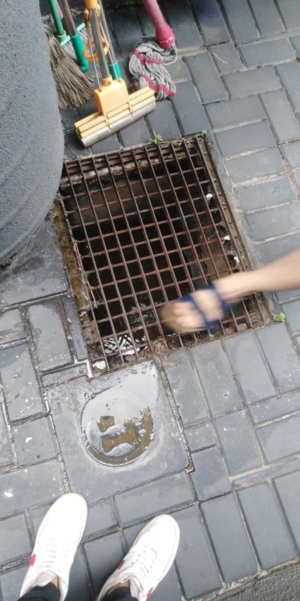 Stormwater and drain confusion around a private drainage chamber in Sandton