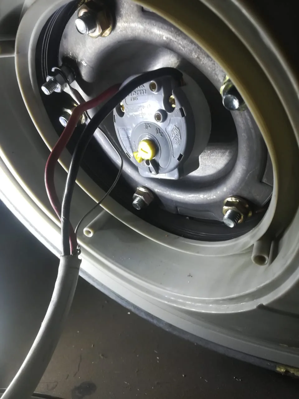 Geyser repairs Sandton thermostat and hot water element inspection