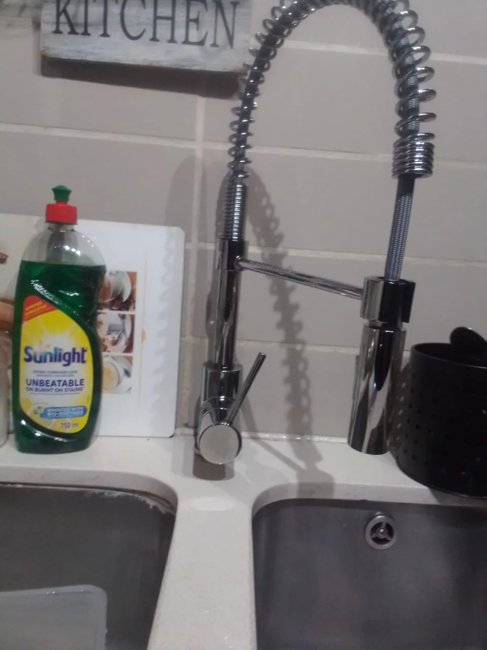 Kitchen plumbing Sandton pull out mixer tap and sink connection